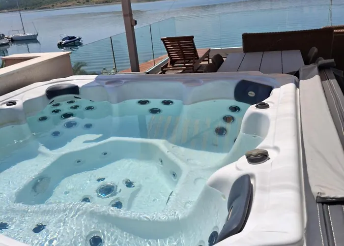 Apartmán Luxury With Whirpool And Terace 50 M2 *