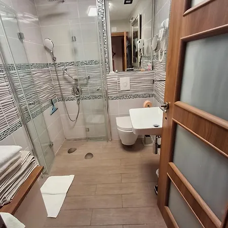 Apartment Luxury With Whirpool And Terace 50 M2 *