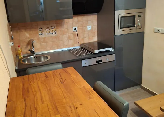 Luxury With Whirpool And Terace 50 M2 아파트 포세다르예